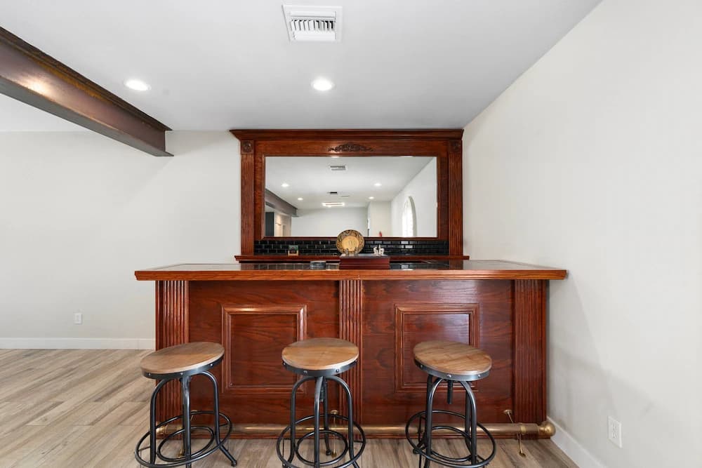 Minibar