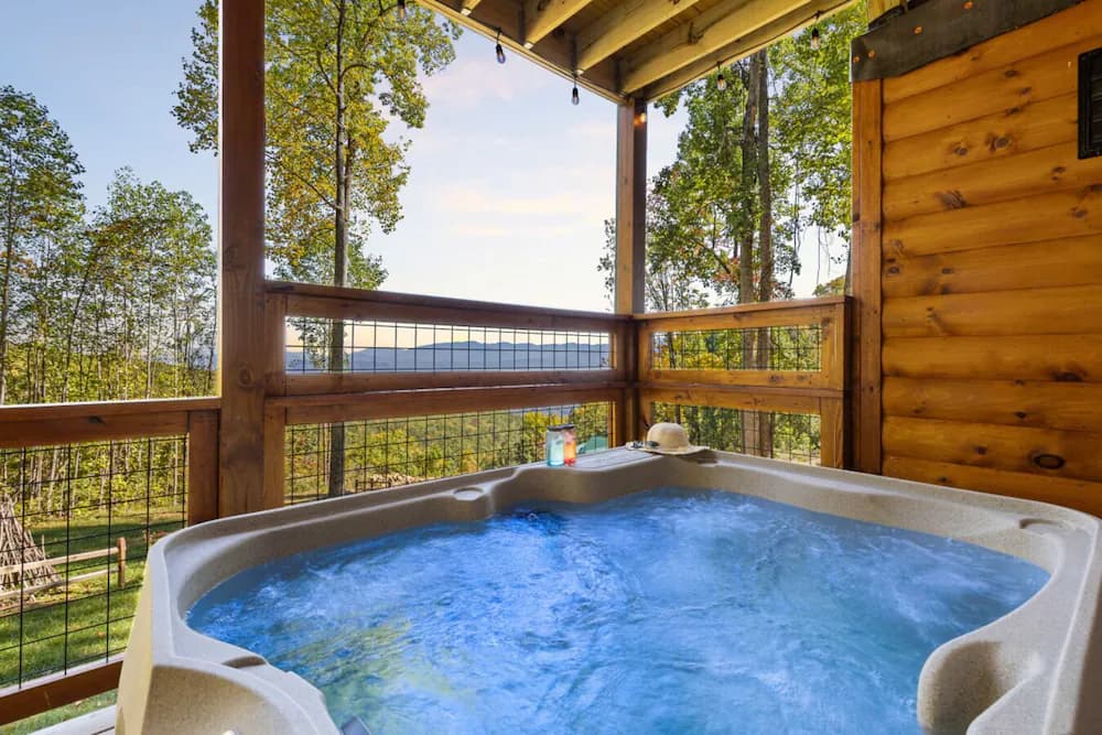 Private spa tub