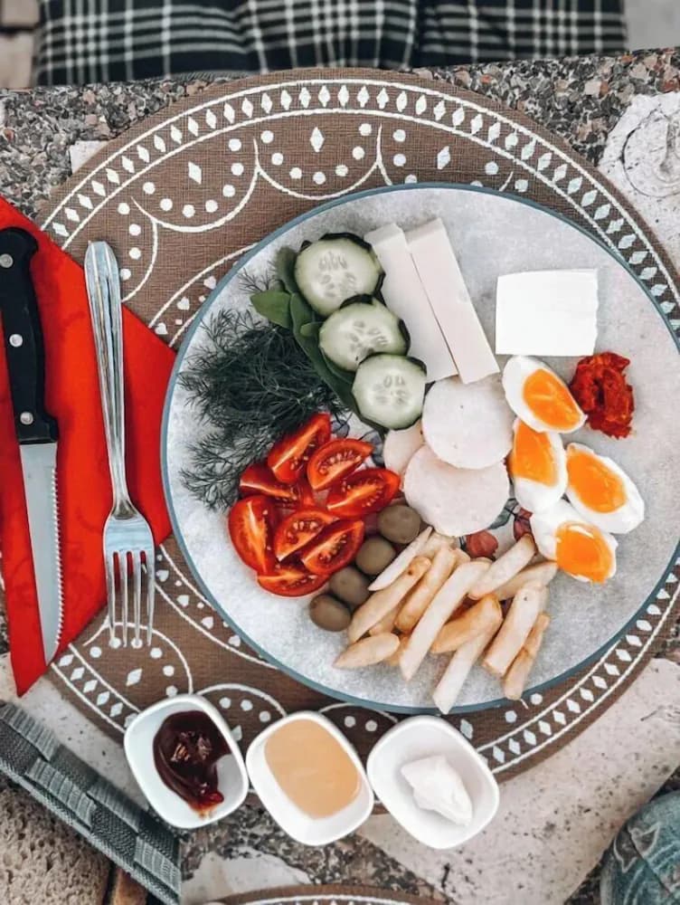 Breakfast meal