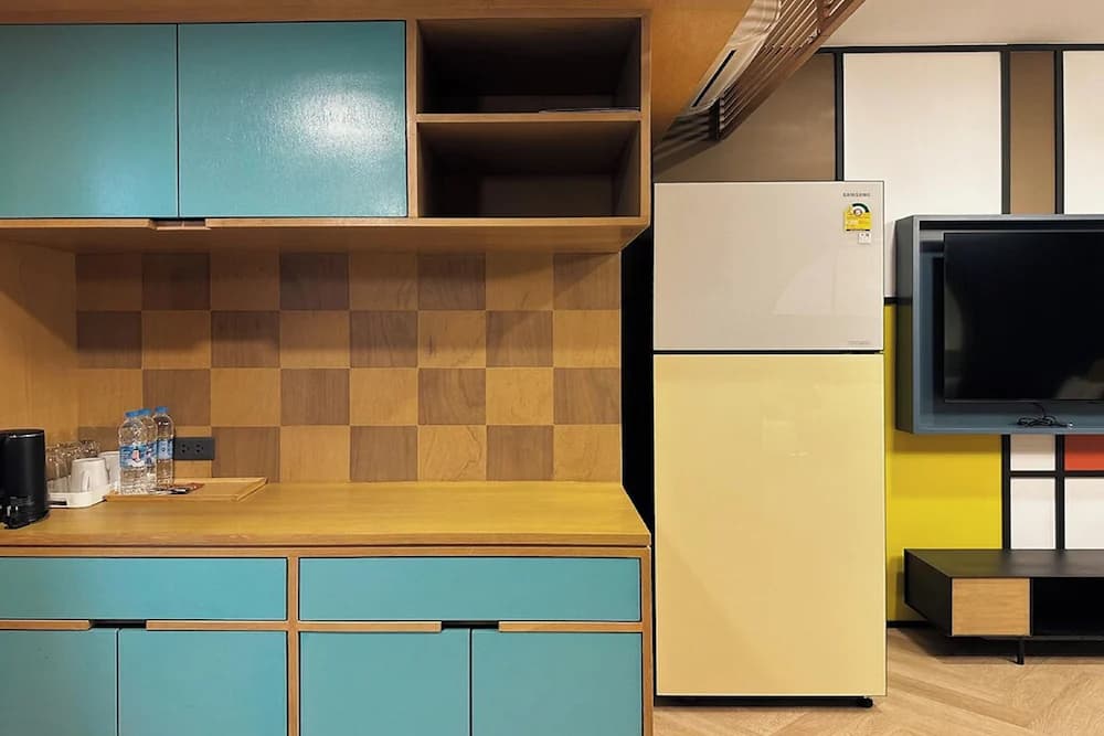 Private kitchenette