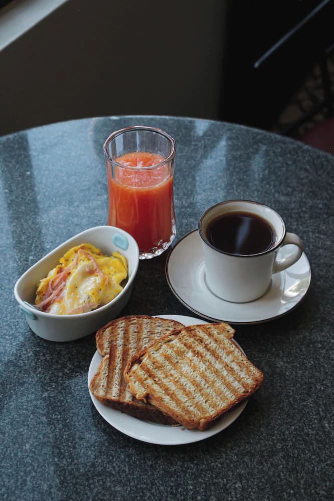 Breakfast meal
