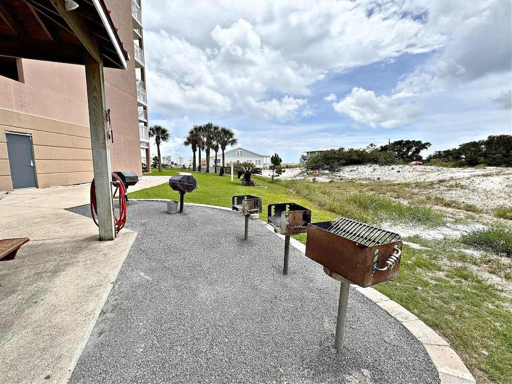 BBQ/picnic area
