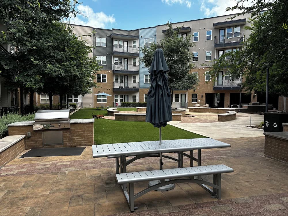 BBQ/picnic area