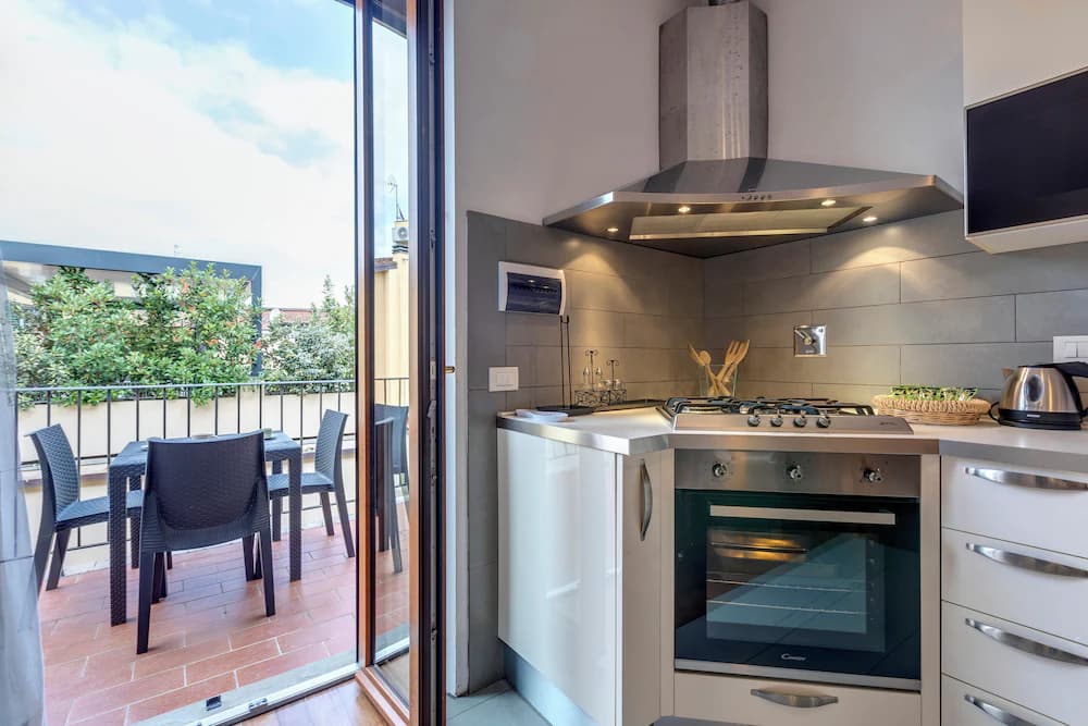 Private kitchenette
