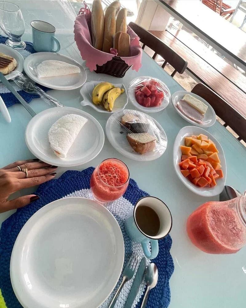 Breakfast meal