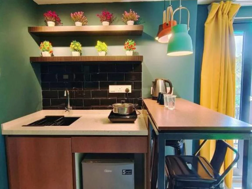 Private kitchenette