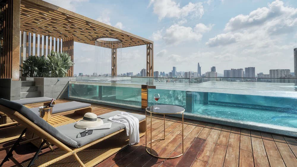 Rooftop pool