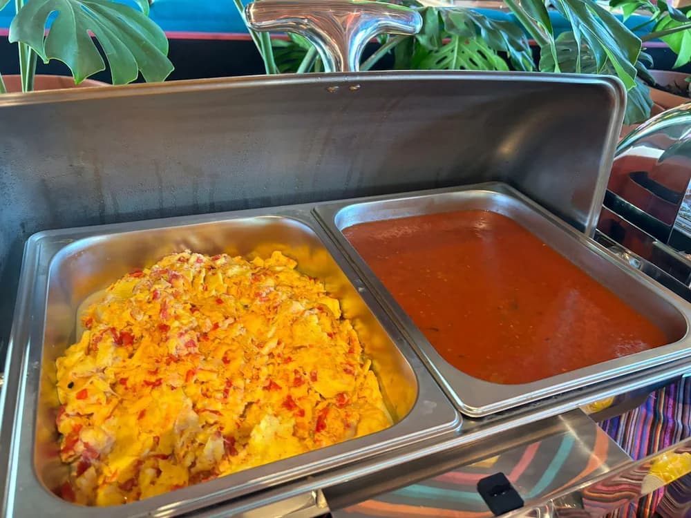 Breakfast buffet