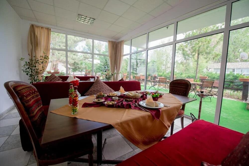 In-room dining