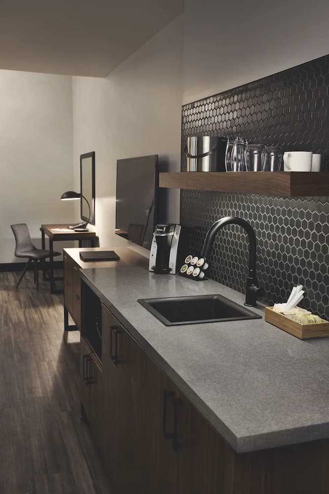 Private kitchenette