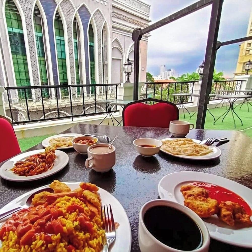 Breakfast meal