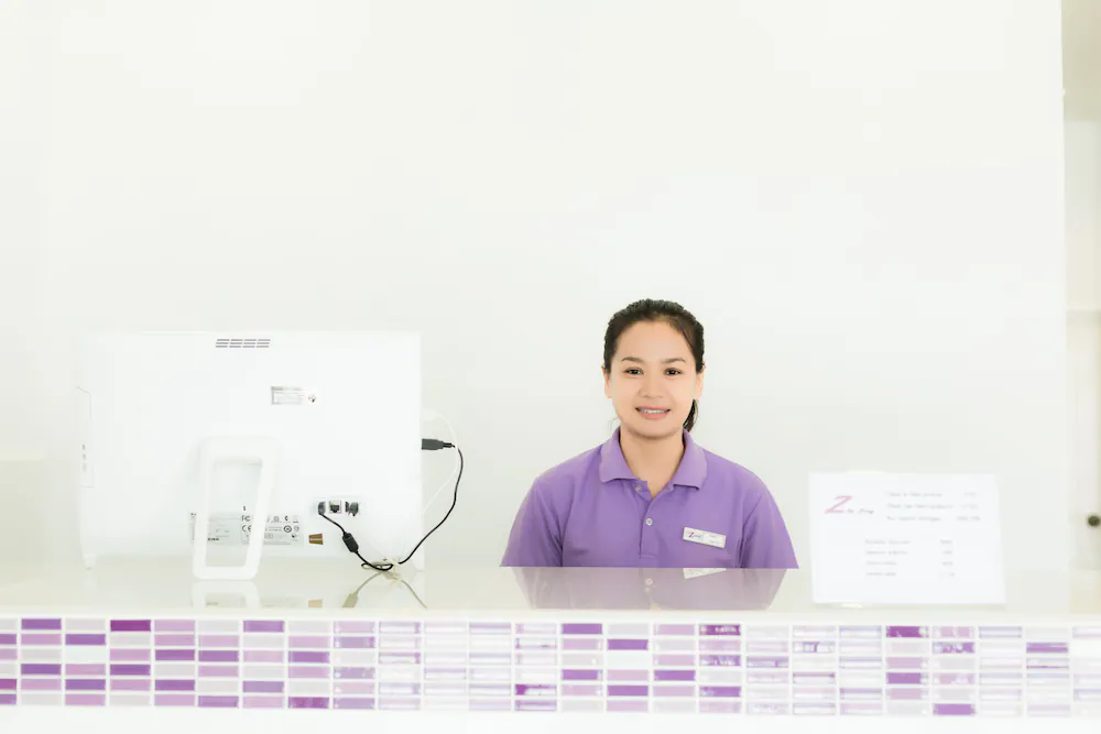 Check-in/check-out kiosk