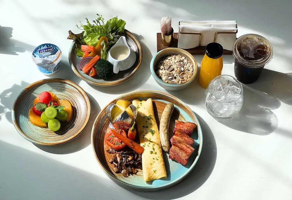 Breakfast meal