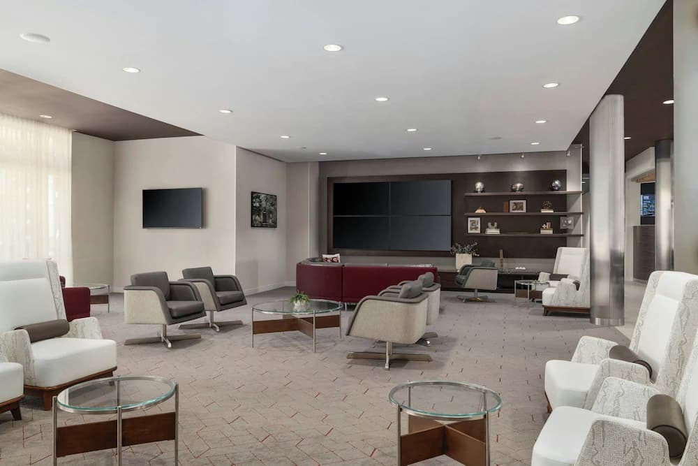 Lobby lounge