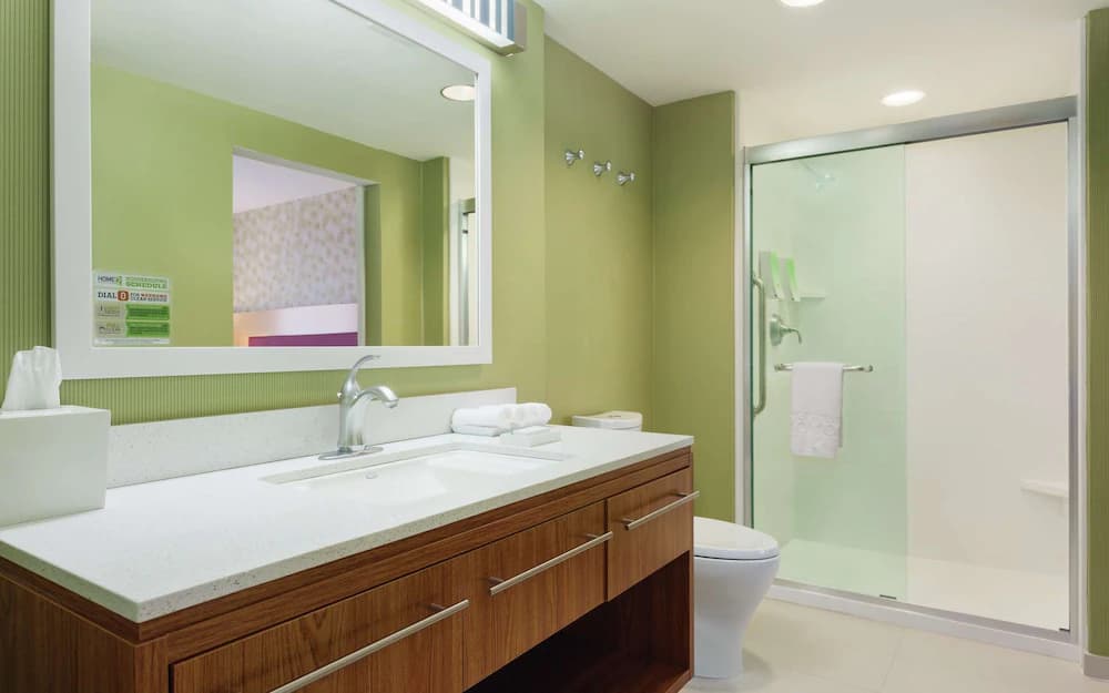 Bathroom shower