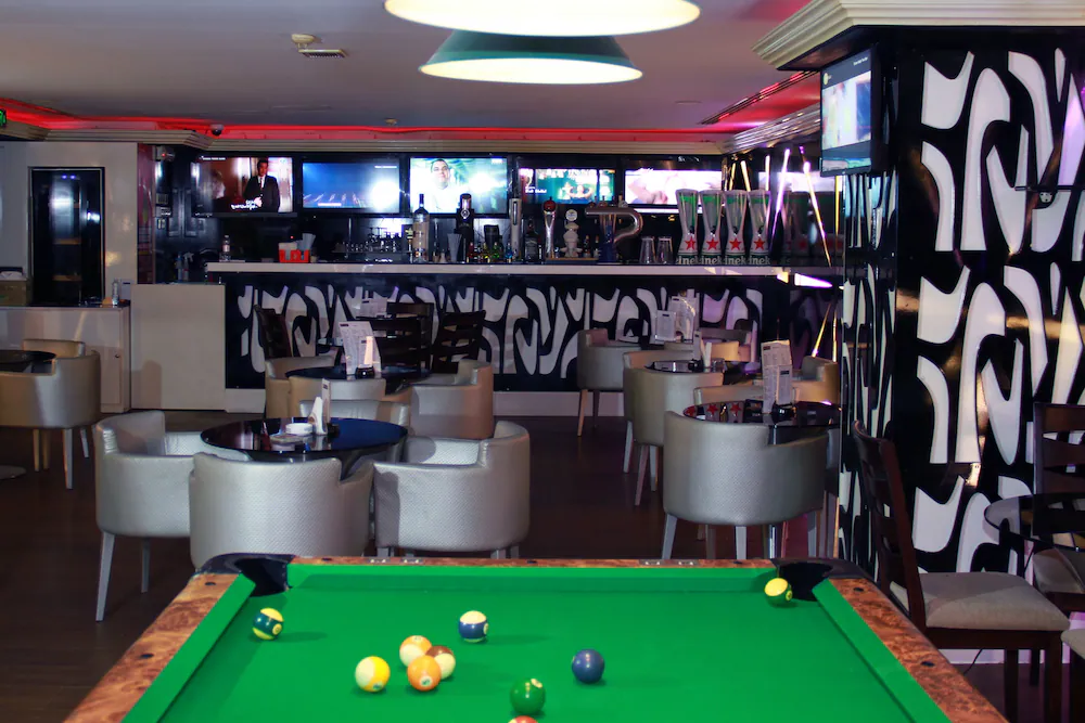 Sports bar