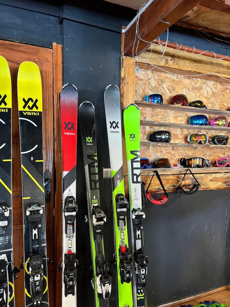 Snow and ski sports