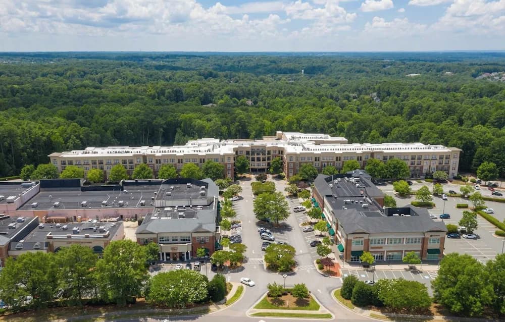 Shopping mall
