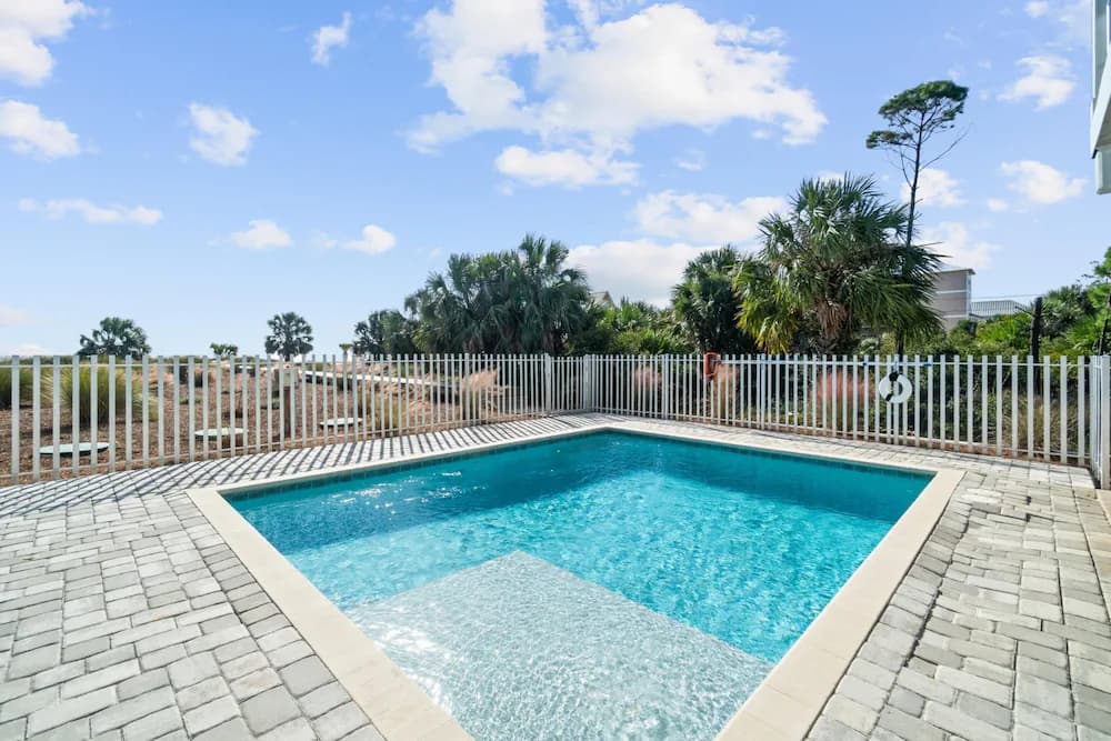 Private pool