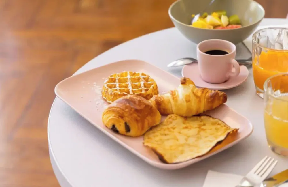 Breakfast meal