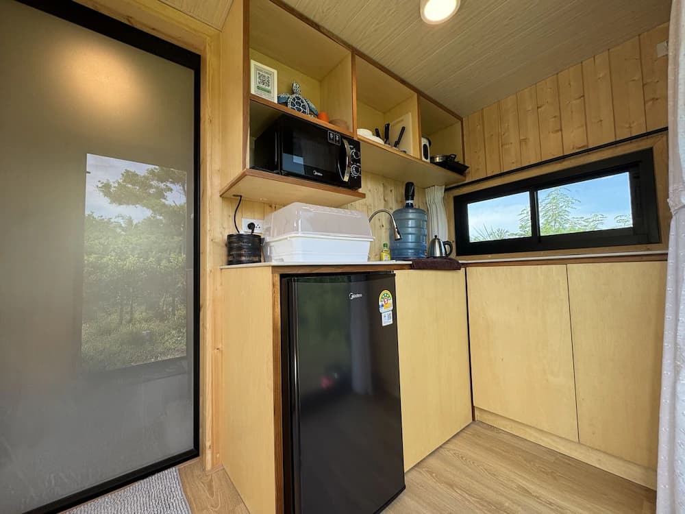 Private kitchenette