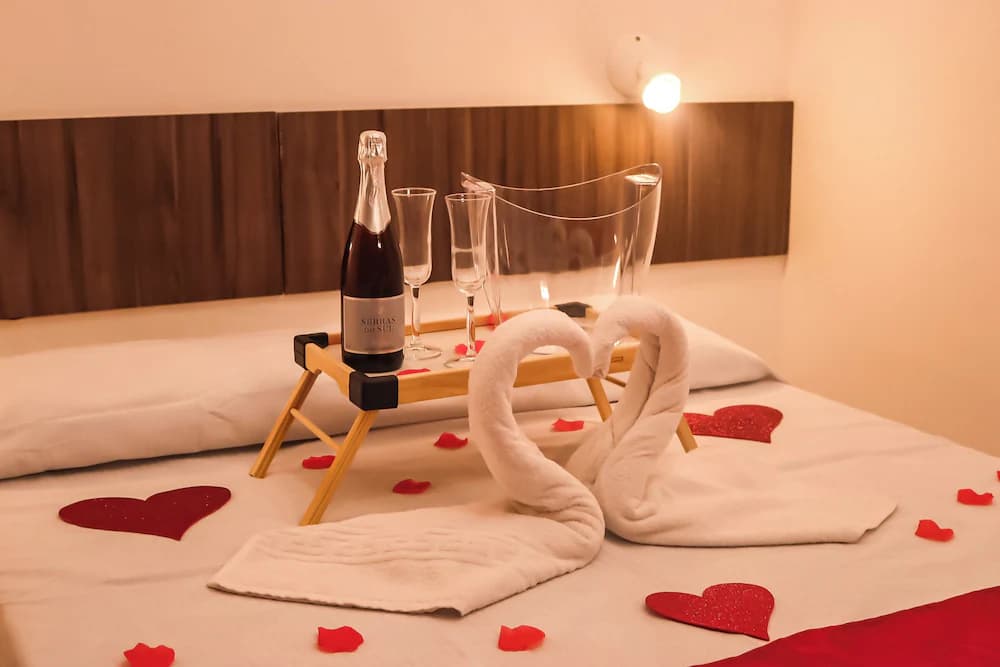 Champagne service