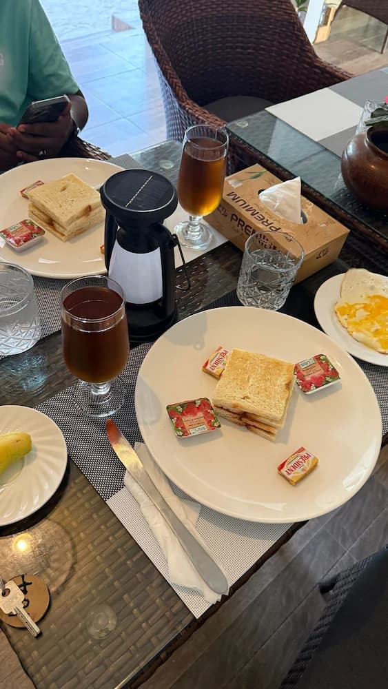 Breakfast meal
