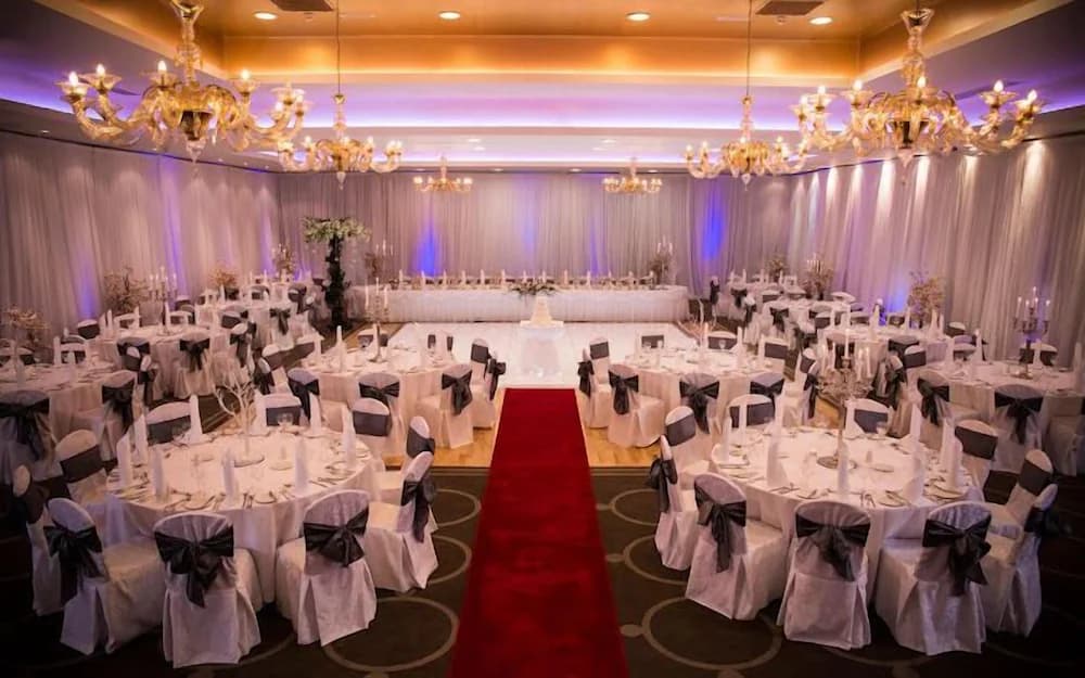 Indoor wedding