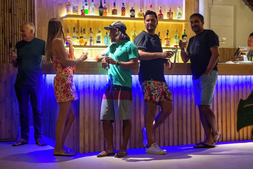 Poolside bar
