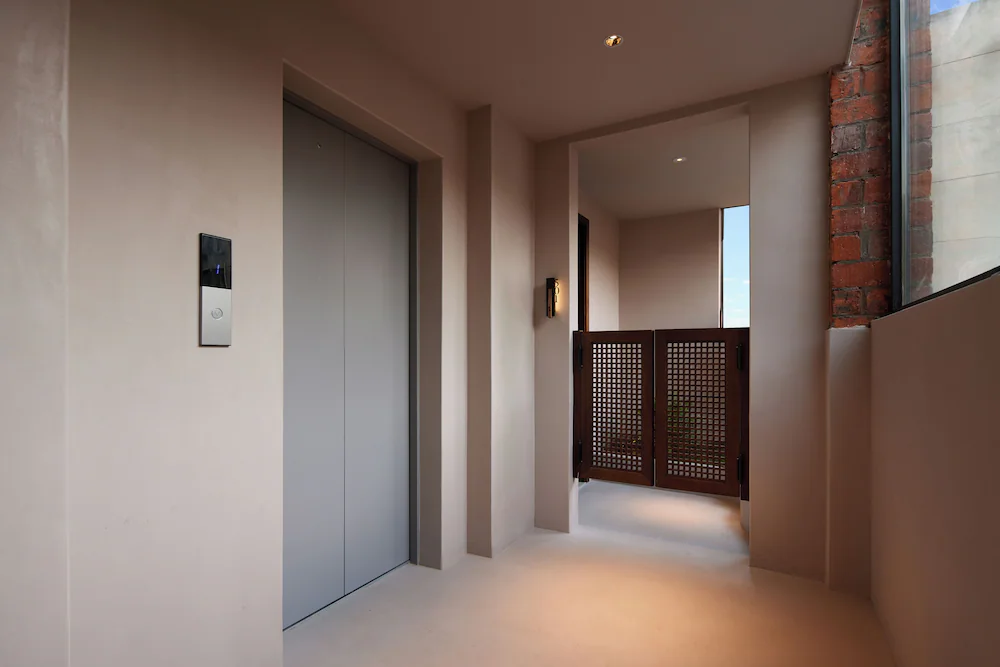 Elevator