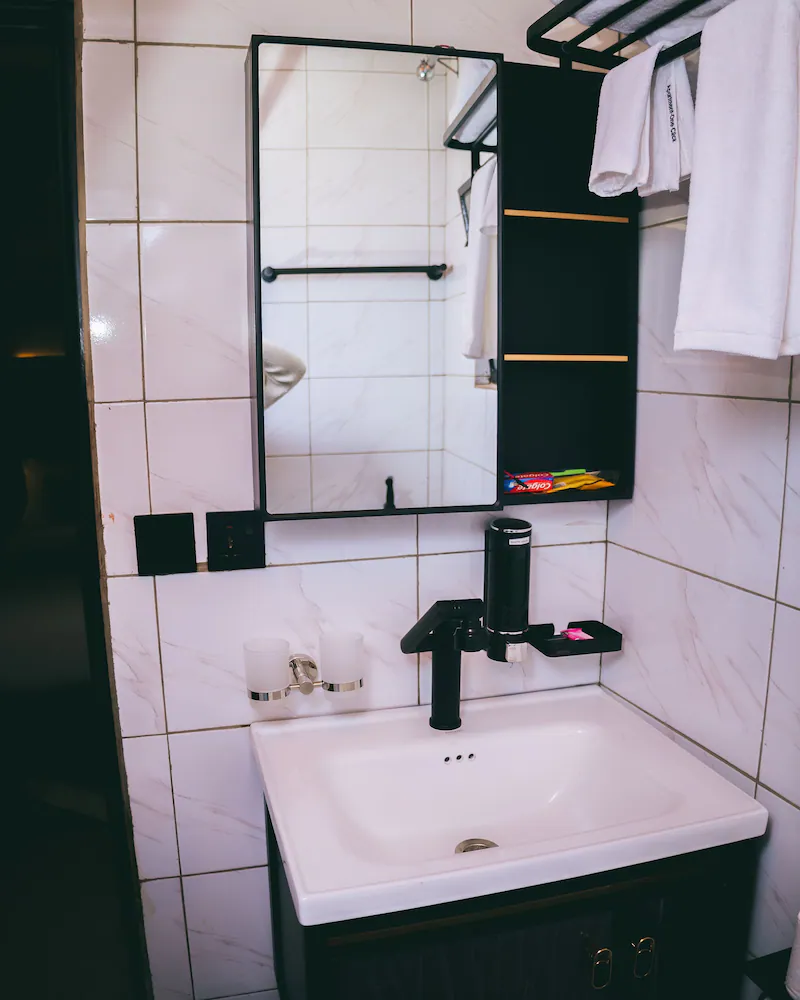 Room amenity