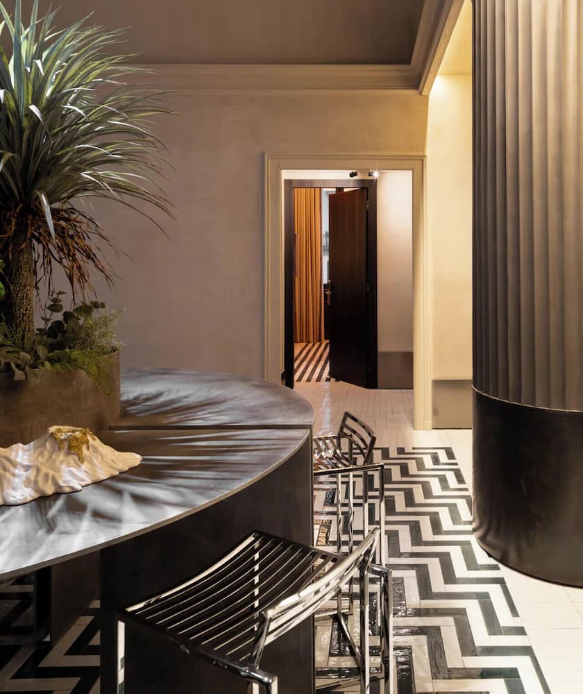 Breakfast area