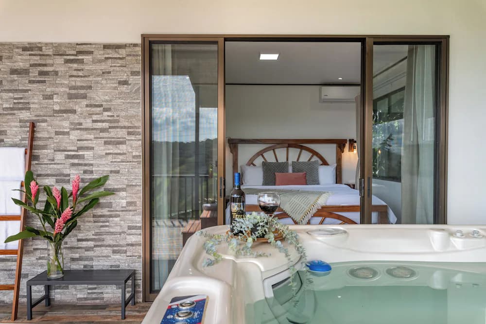 Private spa tub