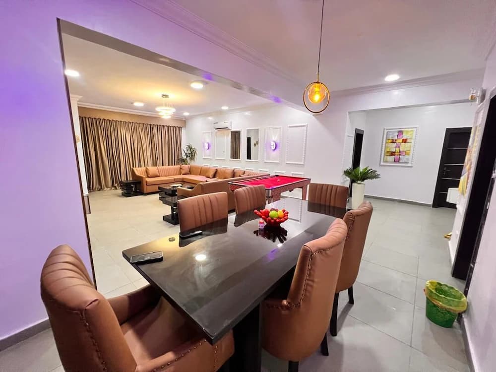 In-room dining