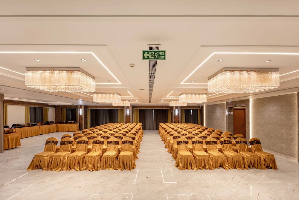 Banquet hall