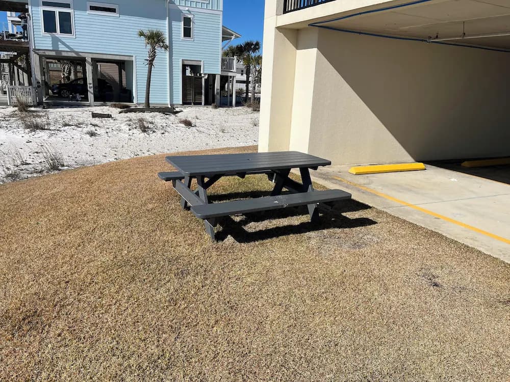 BBQ/picnic area