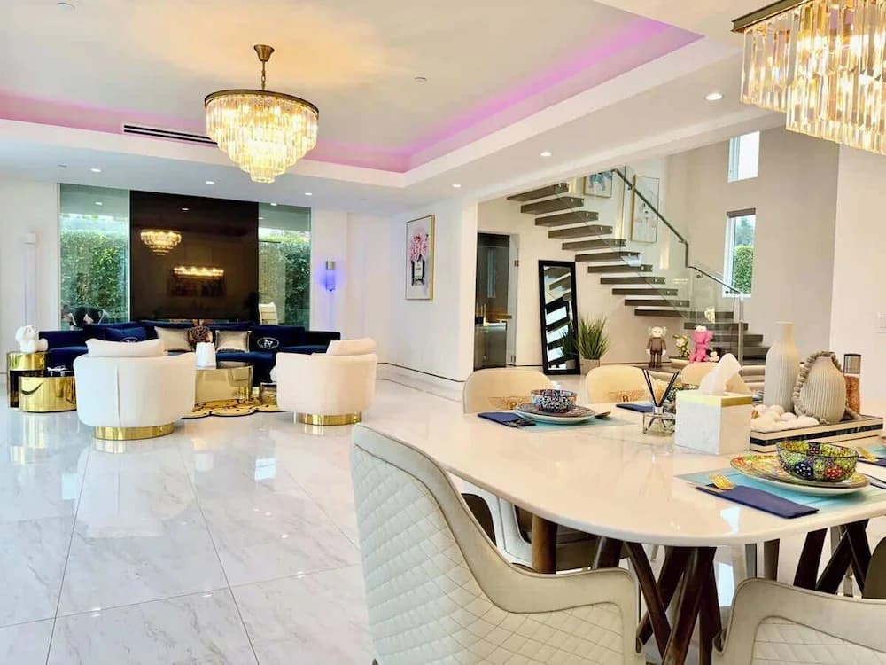 In-room dining