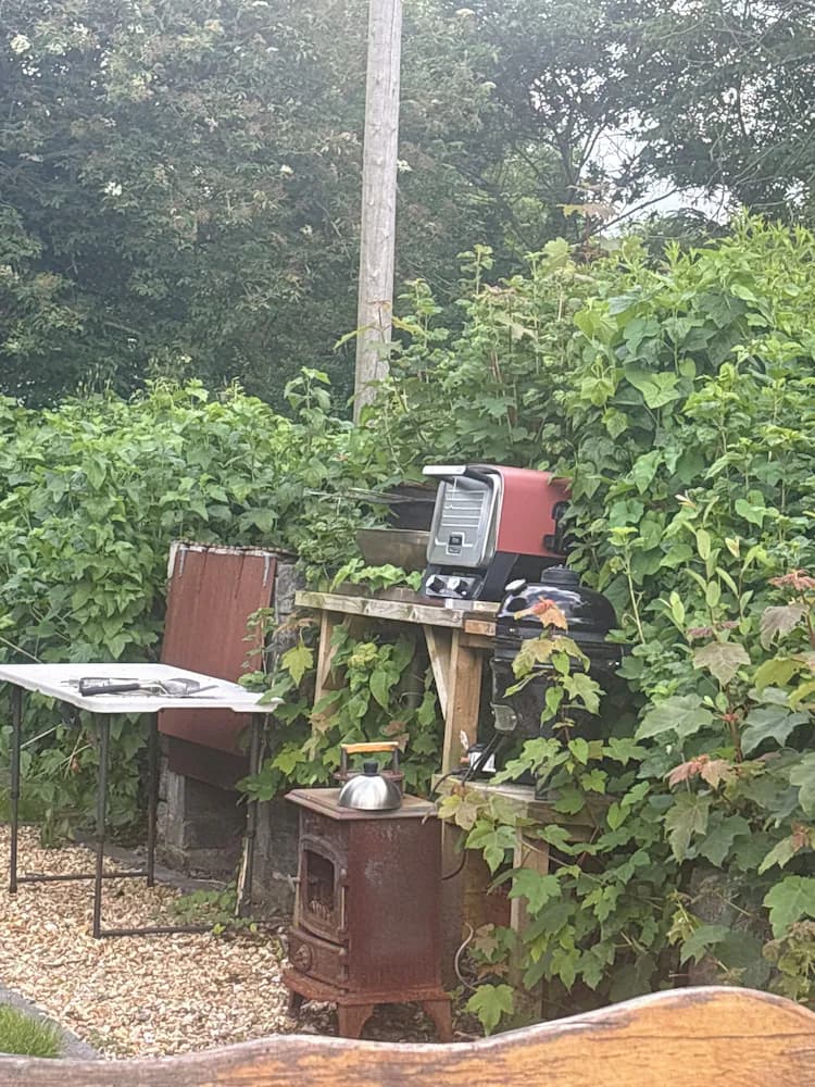 BBQ/picnic area