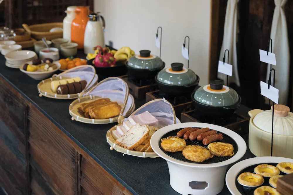 Breakfast buffet