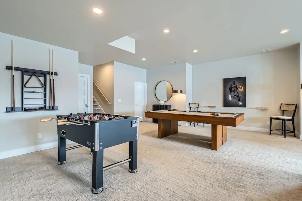 Game room