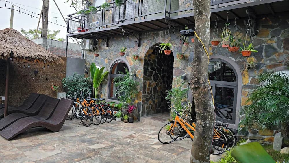Courtyard