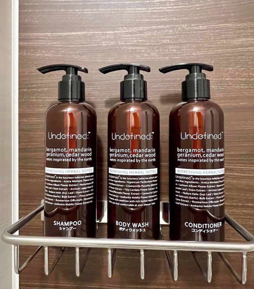 Bathroom amenities