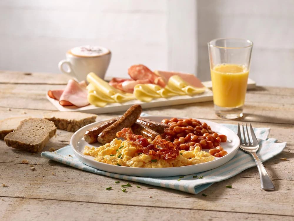Breakfast buffet