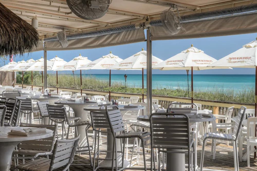 Beach bar