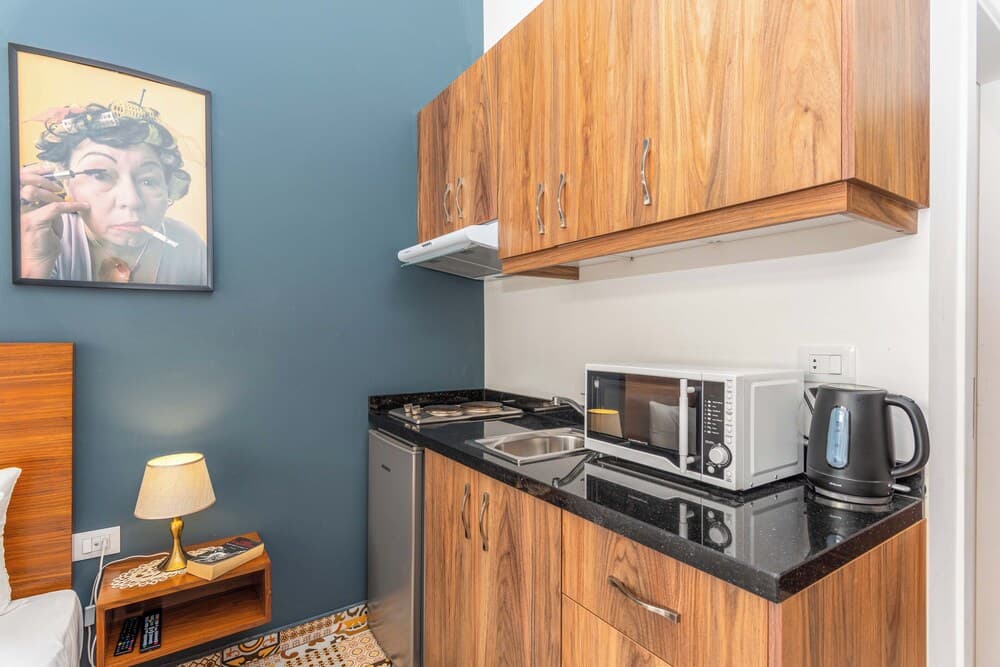 Private kitchenette