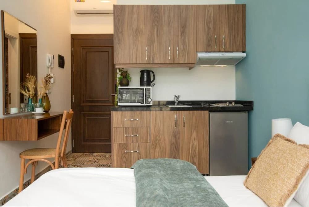 Private kitchenette