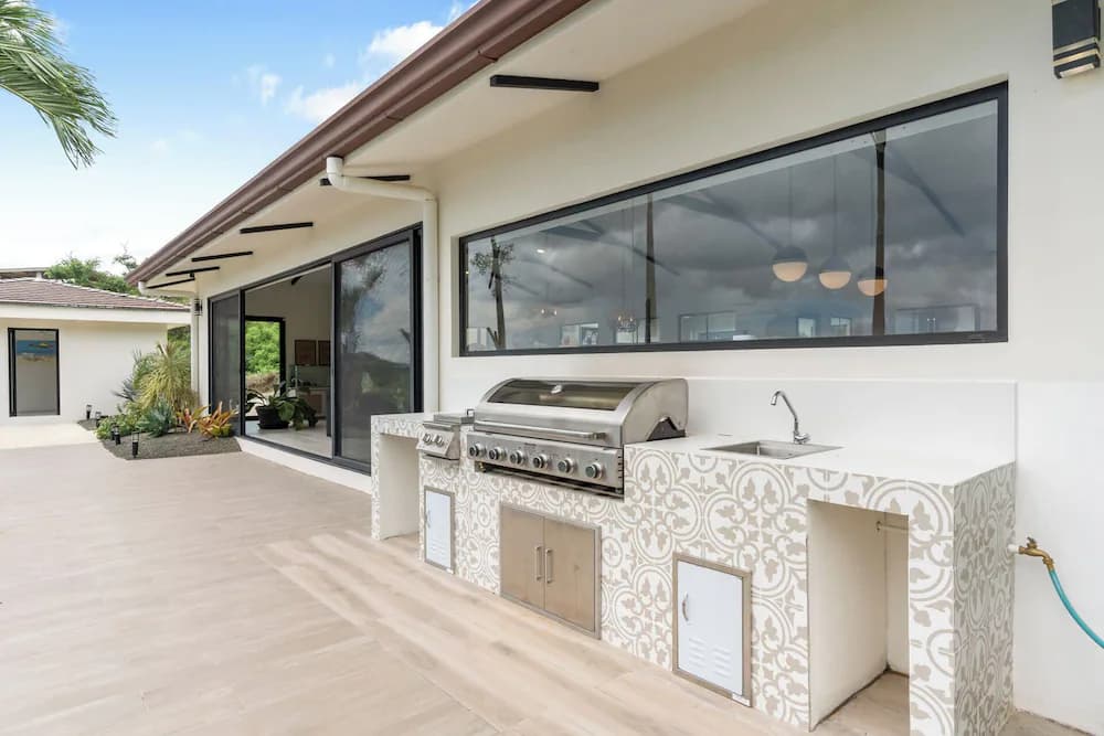 BBQ/picnic area