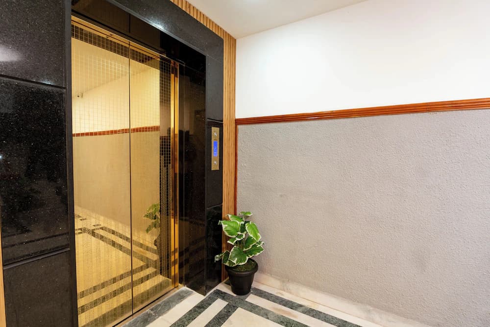 Elevator