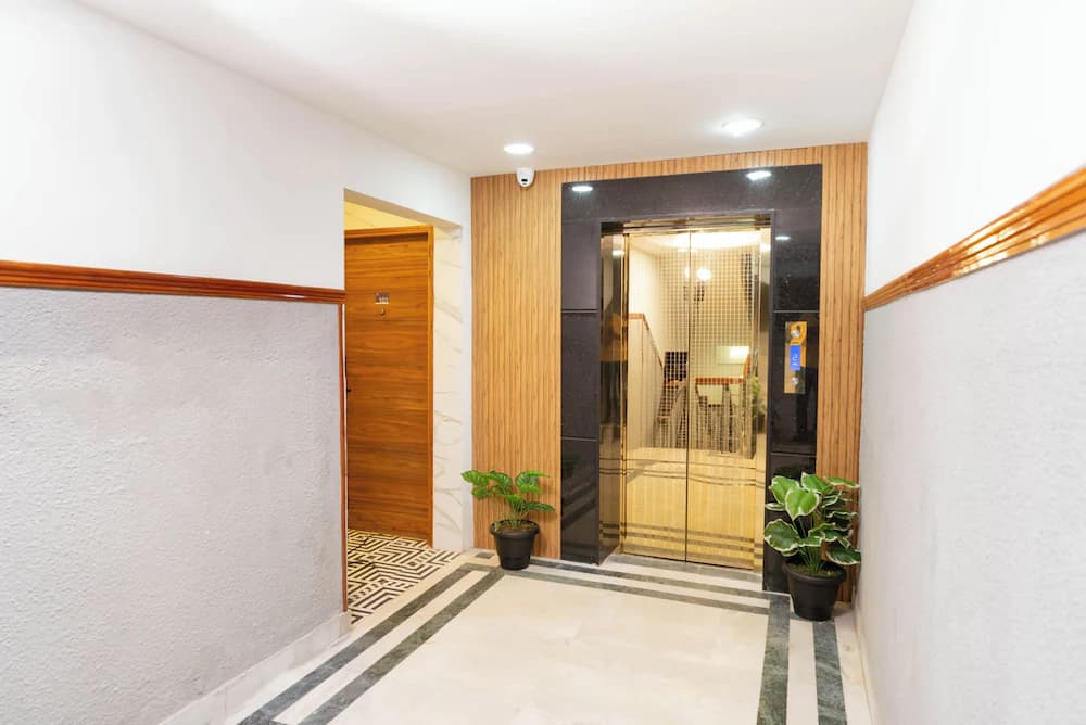 Elevator