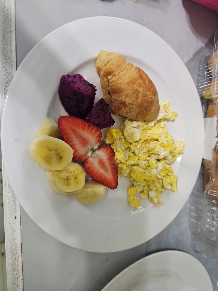 Breakfast meal